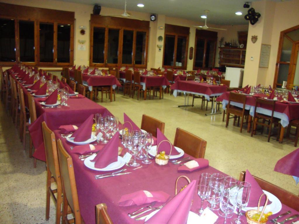 סן לורנצו דה מורוניס Hostal Casa Joan מראה חיצוני תמונה